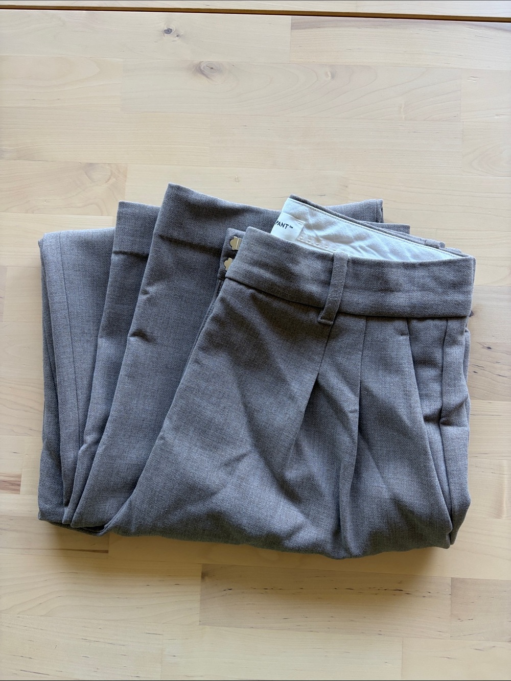 Aritzia Effortless Pant (Heather Grey Melange) Size 8